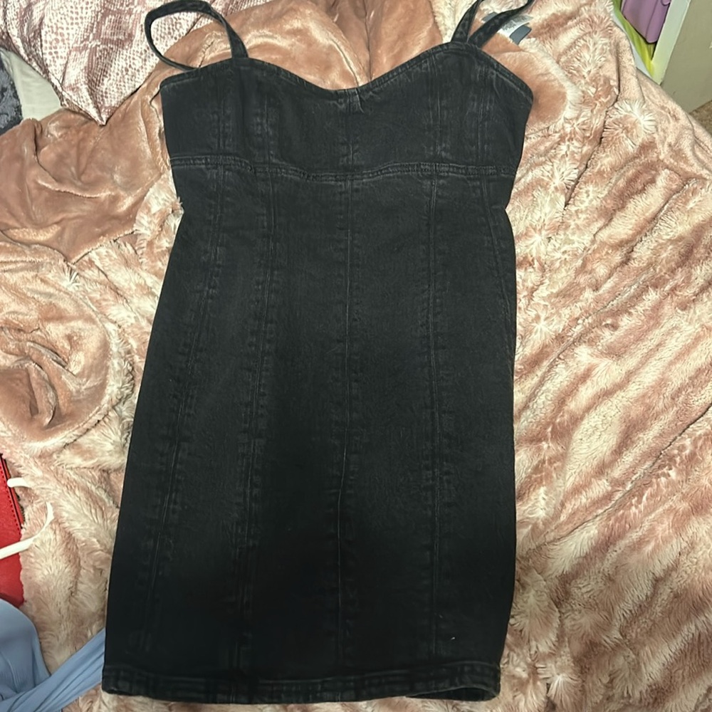 NWT Hollister Social Tourist black jean dress size small